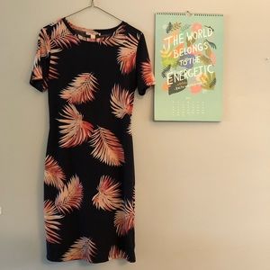 Forever 21 Navy & Coral Palm Leaf bodycon Dress